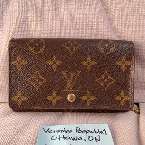 Authentic Louis Vuitton Monogram Tresor Bifold Wallet
